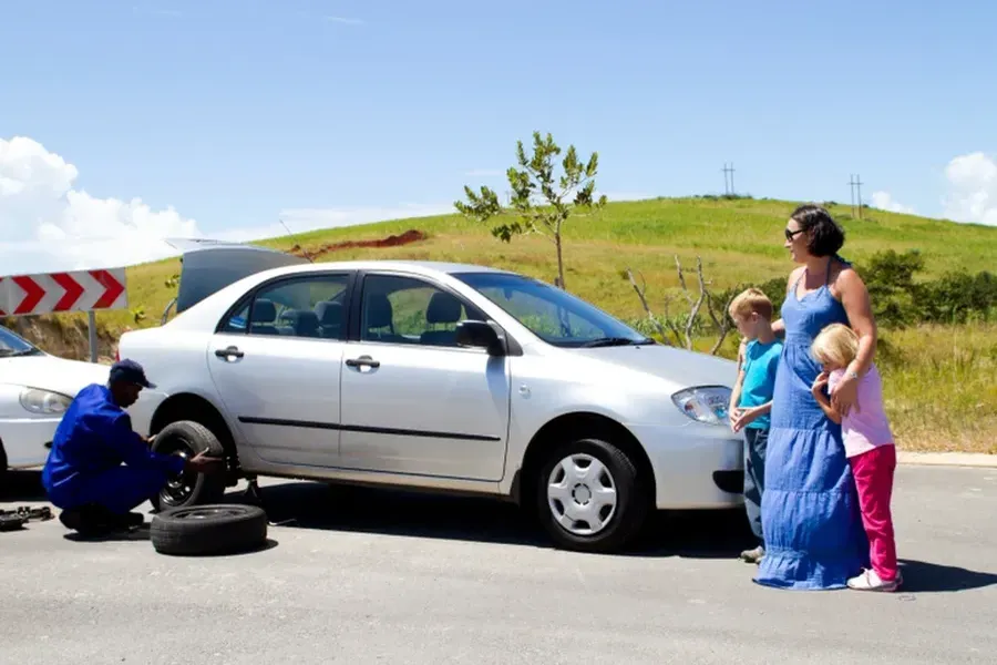 Roadside Tire Service Tips For Avoiding Further Vehicle Damage in Dallas, TX Roadside Tire Service Tips For Avoiding Further Vehicle Damage in Dallas, TX